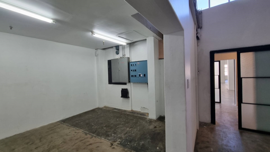 To Let Commercial Property for Rent in Woodstock Western Cape